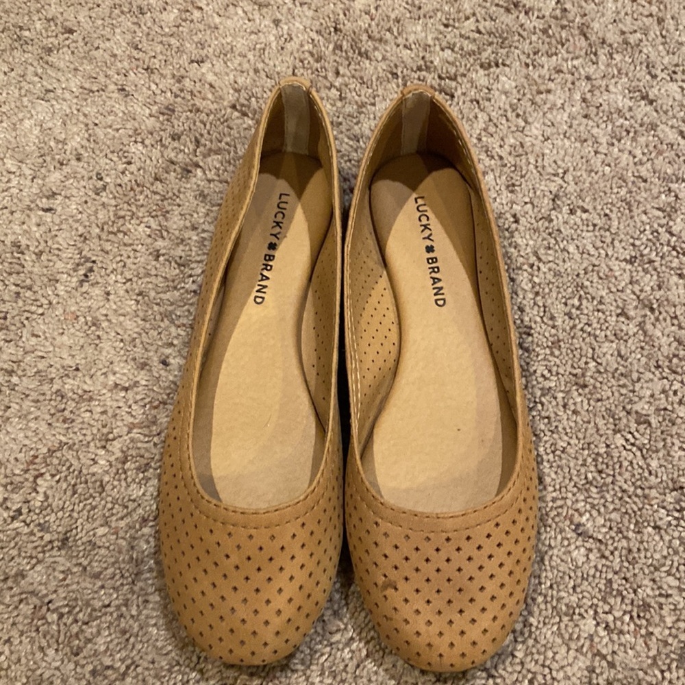 Lucky Brand Tan Perforated Ballet Flats